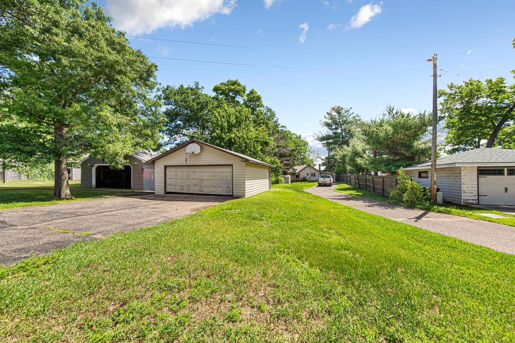 22913 W Martin Lake Drive NE, Stacy, MN 55079