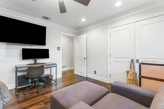 118 Laramie, San Antonio, TX 78209