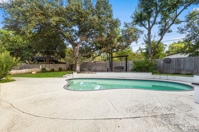 118 Laramie, San Antonio, TX 78209