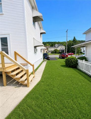 113 West Bertsch Street, Lansford, PA 18232