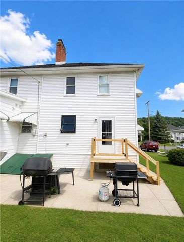 113 West Bertsch Street, Lansford, PA 18232