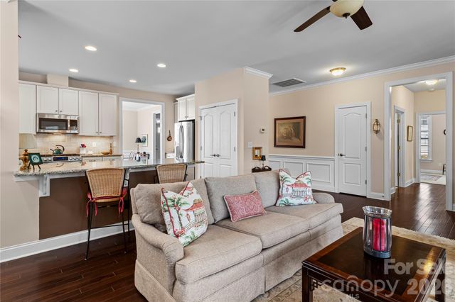 18318 Glenealy Drive, Cornelius, NC 28031