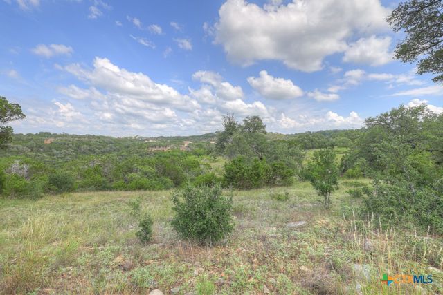 338 Sheridan Drive, Canyon Lake, TX 78133
