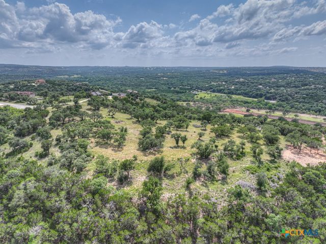 338 Sheridan Drive, Canyon Lake, TX 78133