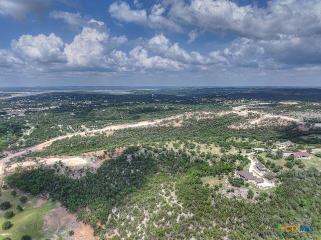 338 Sheridan Drive, Canyon Lake, TX 78133
