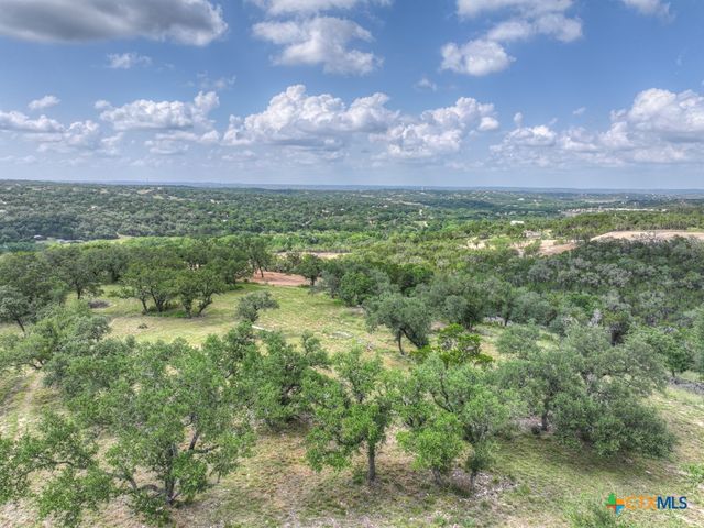 338 Sheridan Drive, Canyon Lake, TX 78133