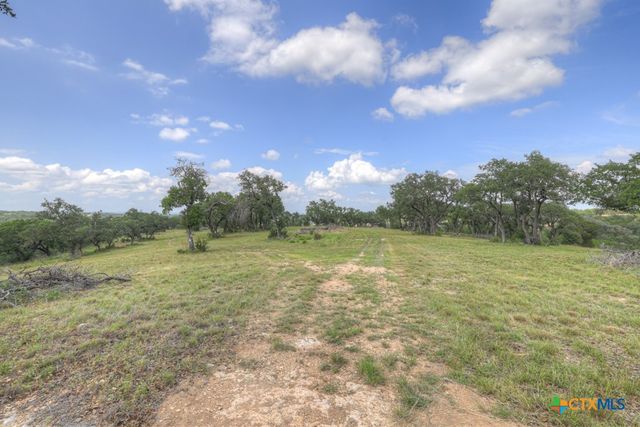 338 Sheridan Drive, Canyon Lake, TX 78133