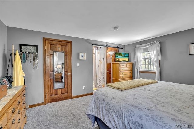 126 Amberwood Drive, Grand Island, NY 14072