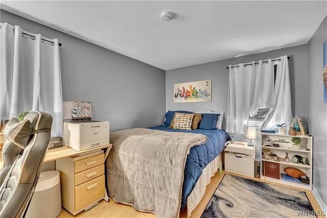 126 Amberwood Drive, Grand Island, NY 14072