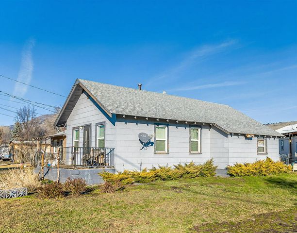 2539 Kane Street, Klamath Falls, OR 97603