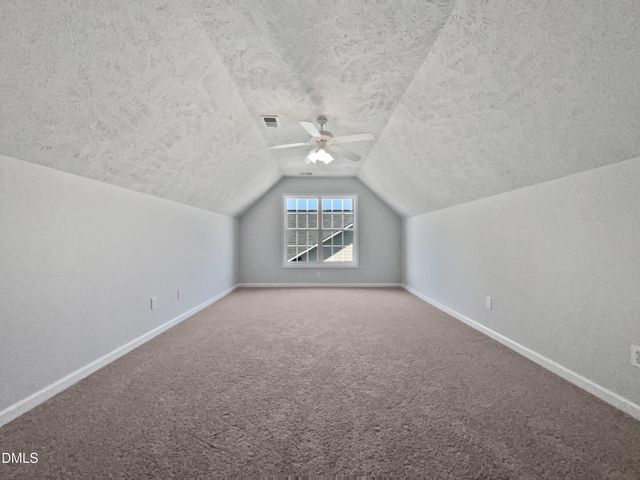 5904 Blue Sky Lane, Hope Mills, NC 28348