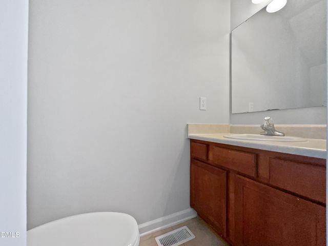 5904 Blue Sky Lane, Hope Mills, NC 28348