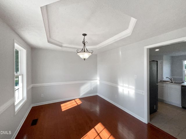 5904 Blue Sky Lane, Hope Mills, NC 28348