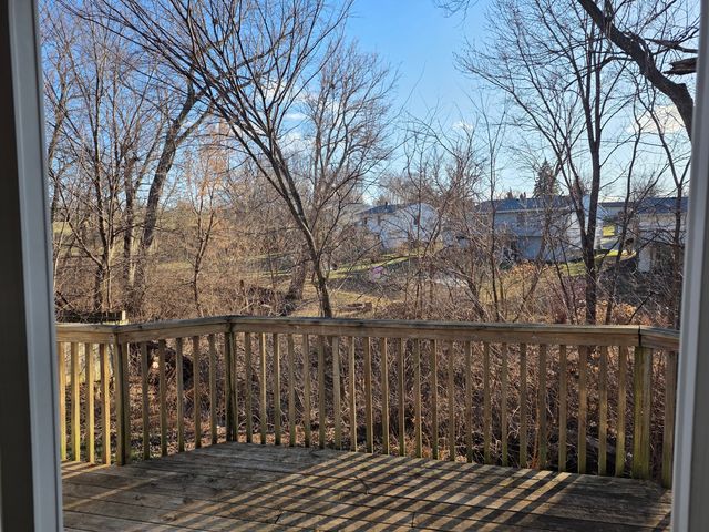 2501 W 57th Street, Davenport, IA 52806