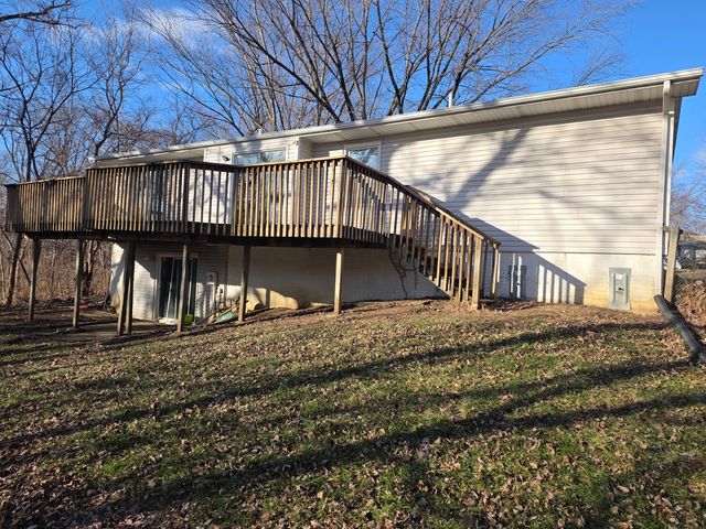 2501 W 57th Street, Davenport, IA 52806