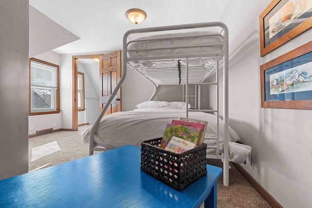 730 W OKLAHOMA STREET, Appleton, WI 54914