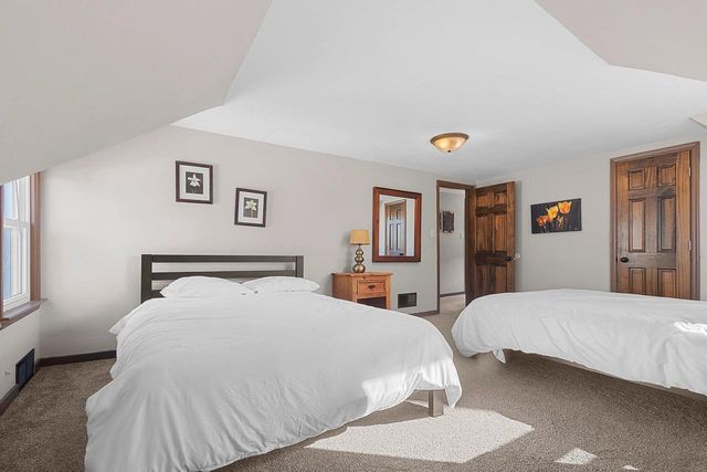 730 W OKLAHOMA STREET, Appleton, WI 54914