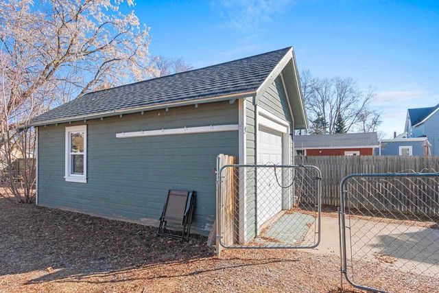 730 W OKLAHOMA STREET, Appleton, WI 54914