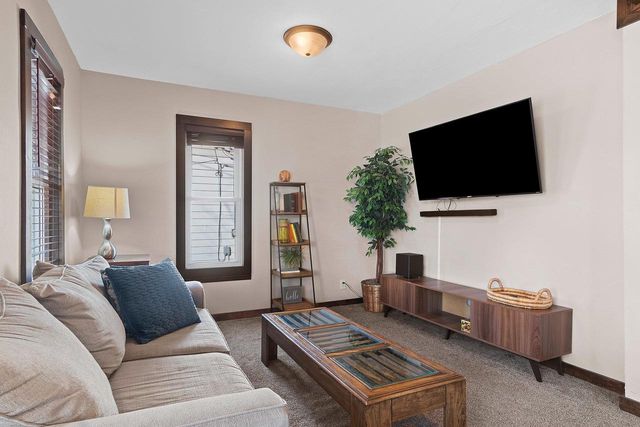 730 W OKLAHOMA STREET, Appleton, WI 54914