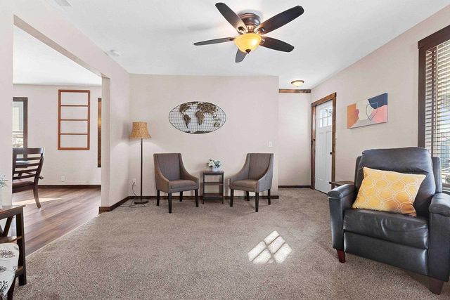 730 W OKLAHOMA STREET, Appleton, WI 54914