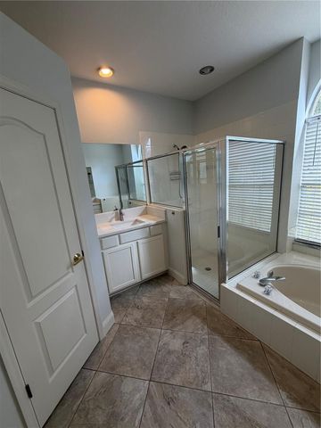 10132 DOWNEY LANE, Tampa, FL 33626