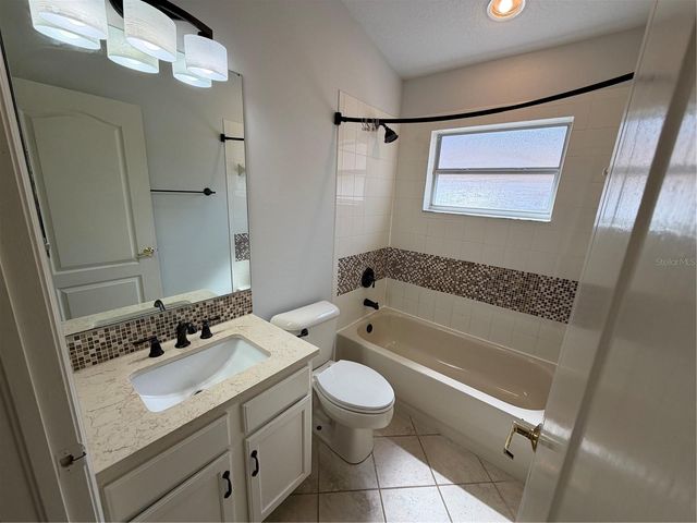 10132 DOWNEY LANE, Tampa, FL 33626