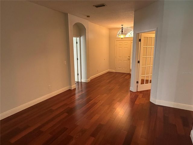 10132 DOWNEY LANE, Tampa, FL 33626