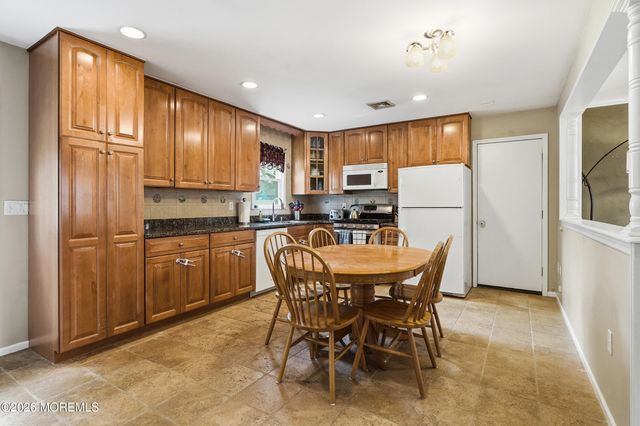 330 Hulse Avenue, Brick, NJ 08724