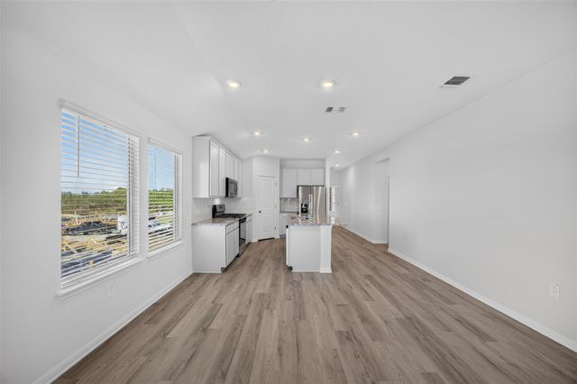 12413 Saint Thomas DR, Del Valle, TX 78617