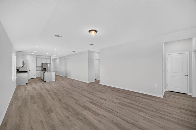 12413 Saint Thomas DR, Del Valle, TX 78617