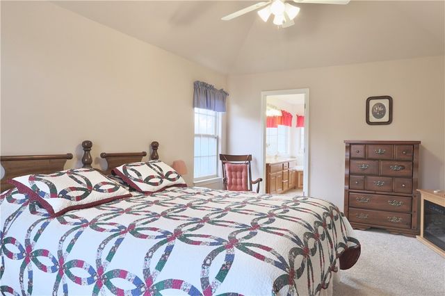 400 McKissic Spring Road, Centerton, AR 72719