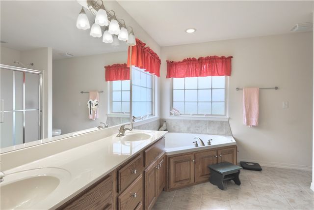 400 McKissic Spring Road, Centerton, AR 72719