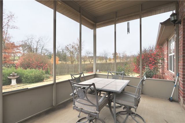 400 McKissic Spring Road, Centerton, AR 72719