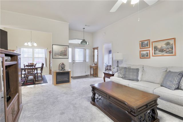 400 McKissic Spring Road, Centerton, AR 72719