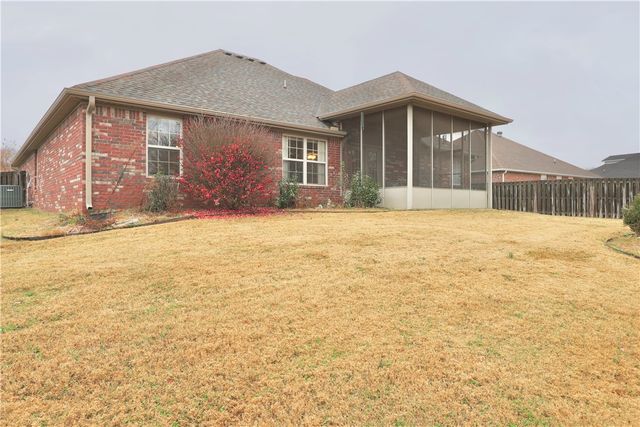 400 McKissic Spring Road, Centerton, AR 72719