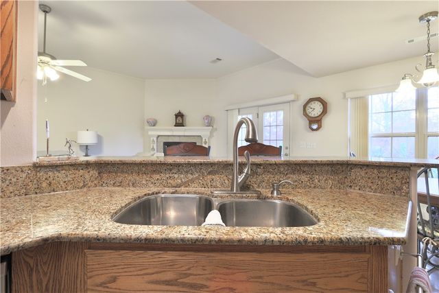 400 McKissic Spring Road, Centerton, AR 72719