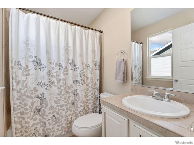2084 Bayfront Drive, Windsor, CO 80550