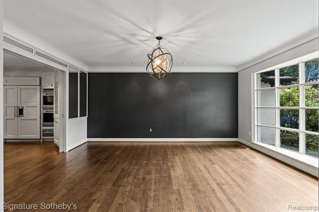 1381 Echo Lane, Bloomfield Hills, MI 48302