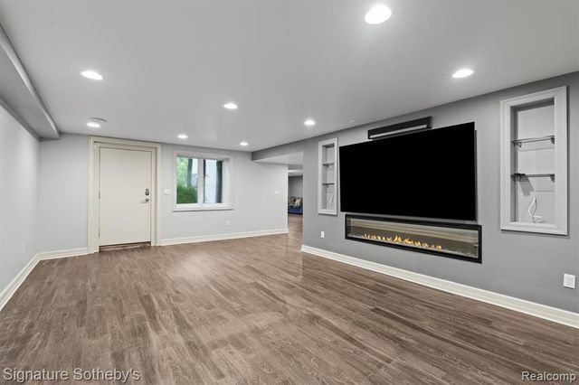 1381 Echo Lane, Bloomfield Hills, MI 48302