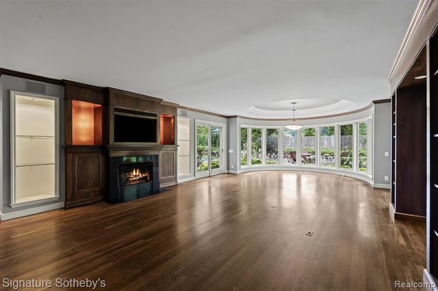 1381 Echo Lane, Bloomfield Hills, MI 48302