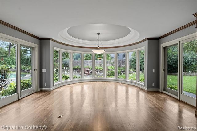 1381 Echo Lane, Bloomfield Hills, MI 48302