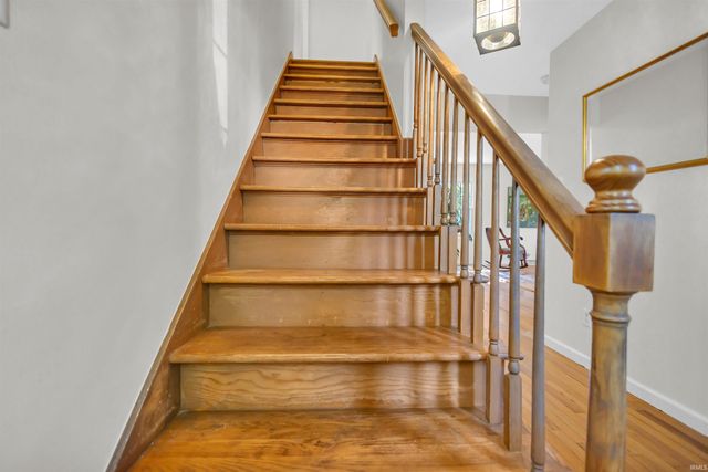 4520 E Cambridge Court, Bloomington, IN 47408