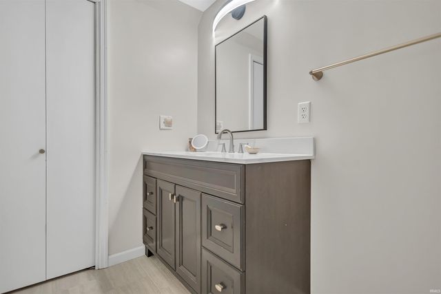 4520 E Cambridge Court, Bloomington, IN 47408