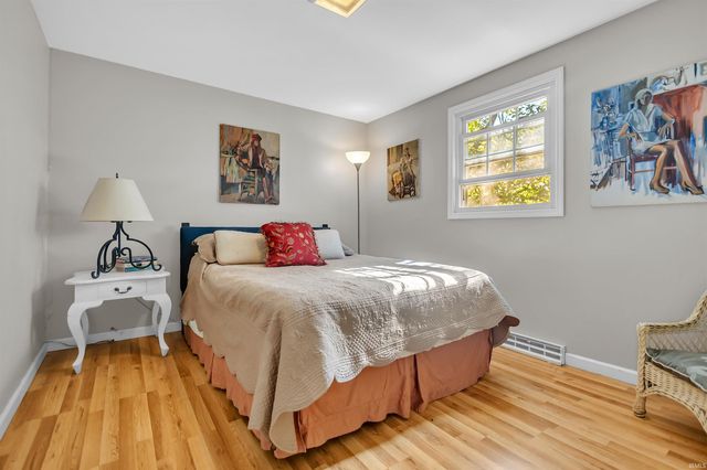 4520 E Cambridge Court, Bloomington, IN 47408