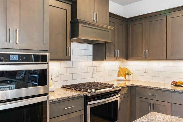 33533 Juniper Avenue SE, Black Diamond, WA 98010