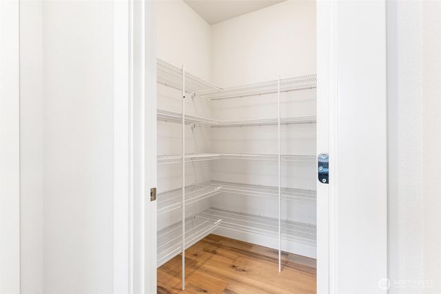 33533 Juniper Avenue SE, Black Diamond, WA 98010