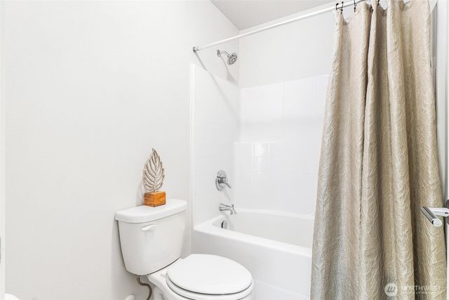 33533 Juniper Avenue SE, Black Diamond, WA 98010