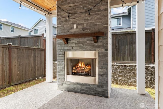 33533 Juniper Avenue SE, Black Diamond, WA 98010