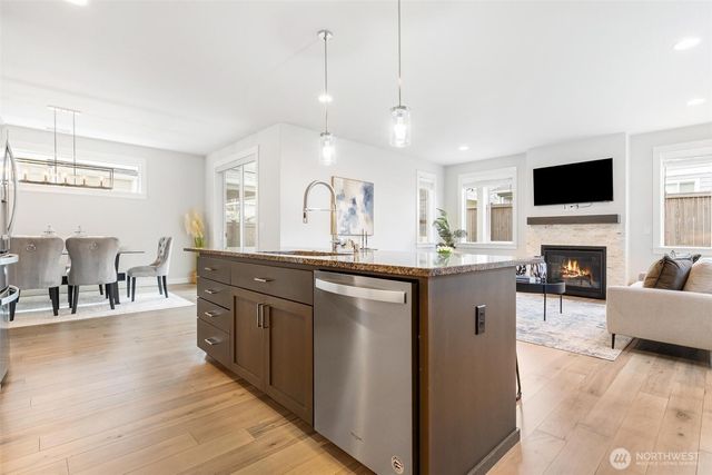 33533 Juniper Avenue SE, Black Diamond, WA 98010