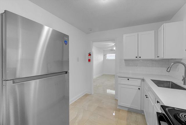 3655 Seabrook Street, Houston, TX 77021